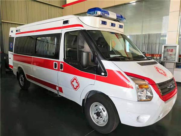 广河县福特V362救护车